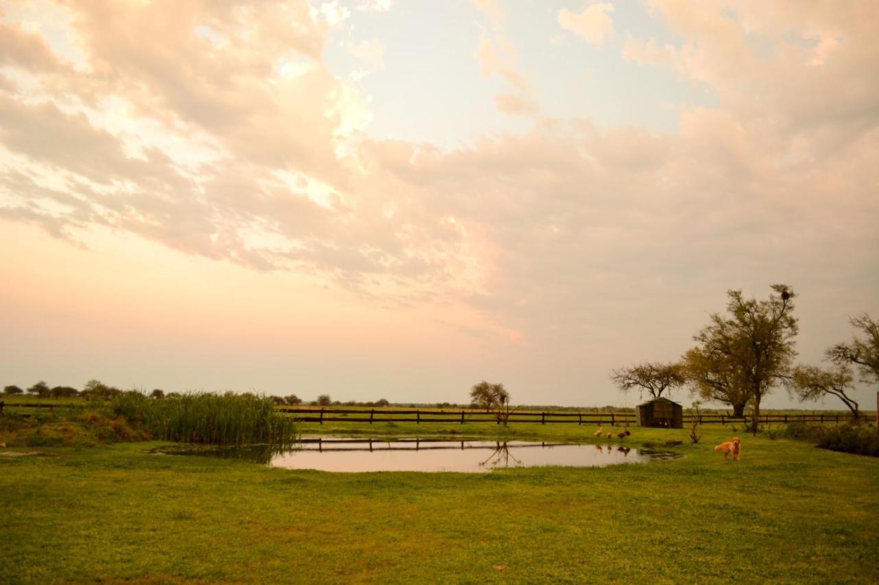 Estancia El Cangue Porvenir エクステリア 写真